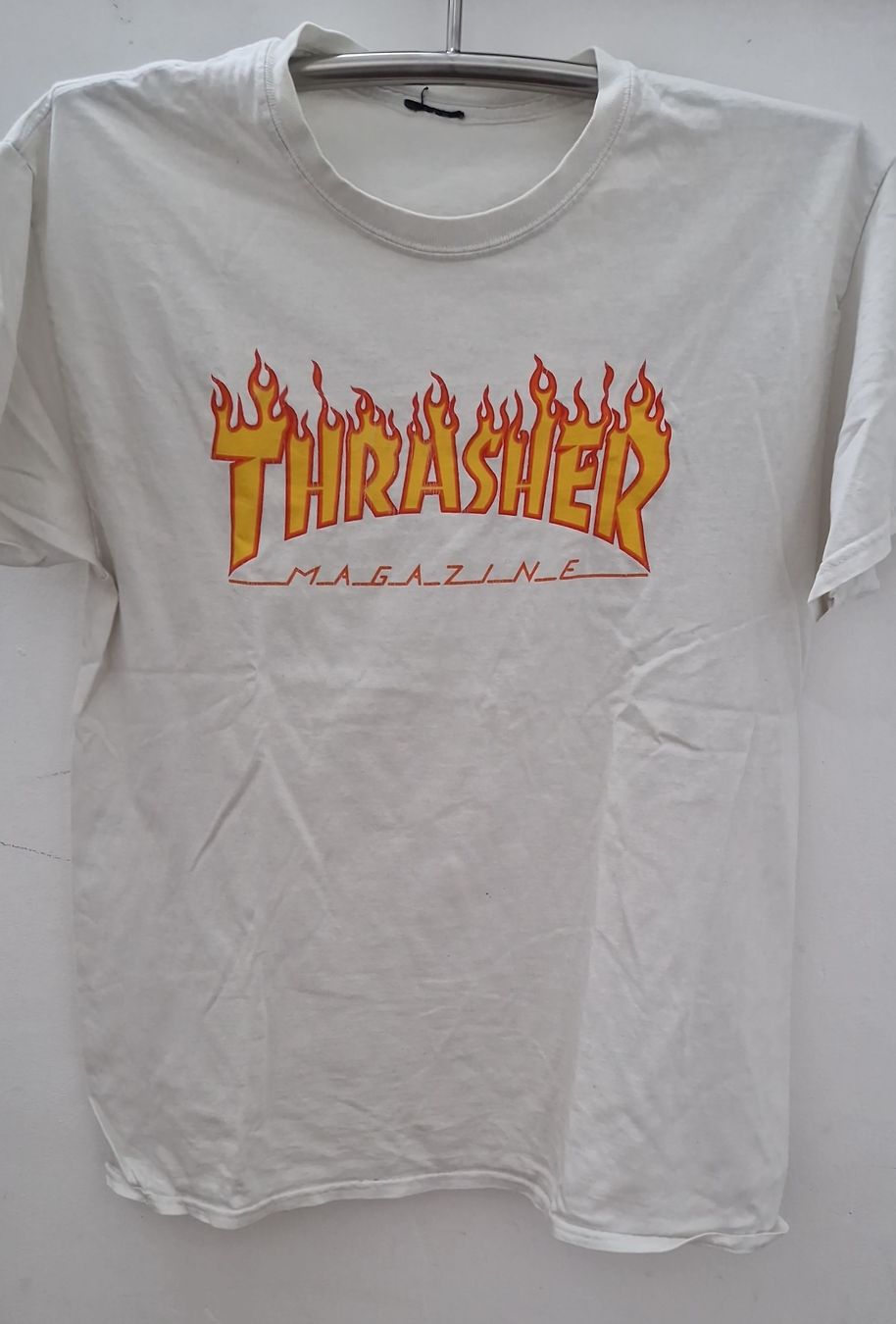 T-shirt: Thrasher T-Shirt weiss, Grösse L – Usato da Rapperswil SG venduto da Val3ntin22