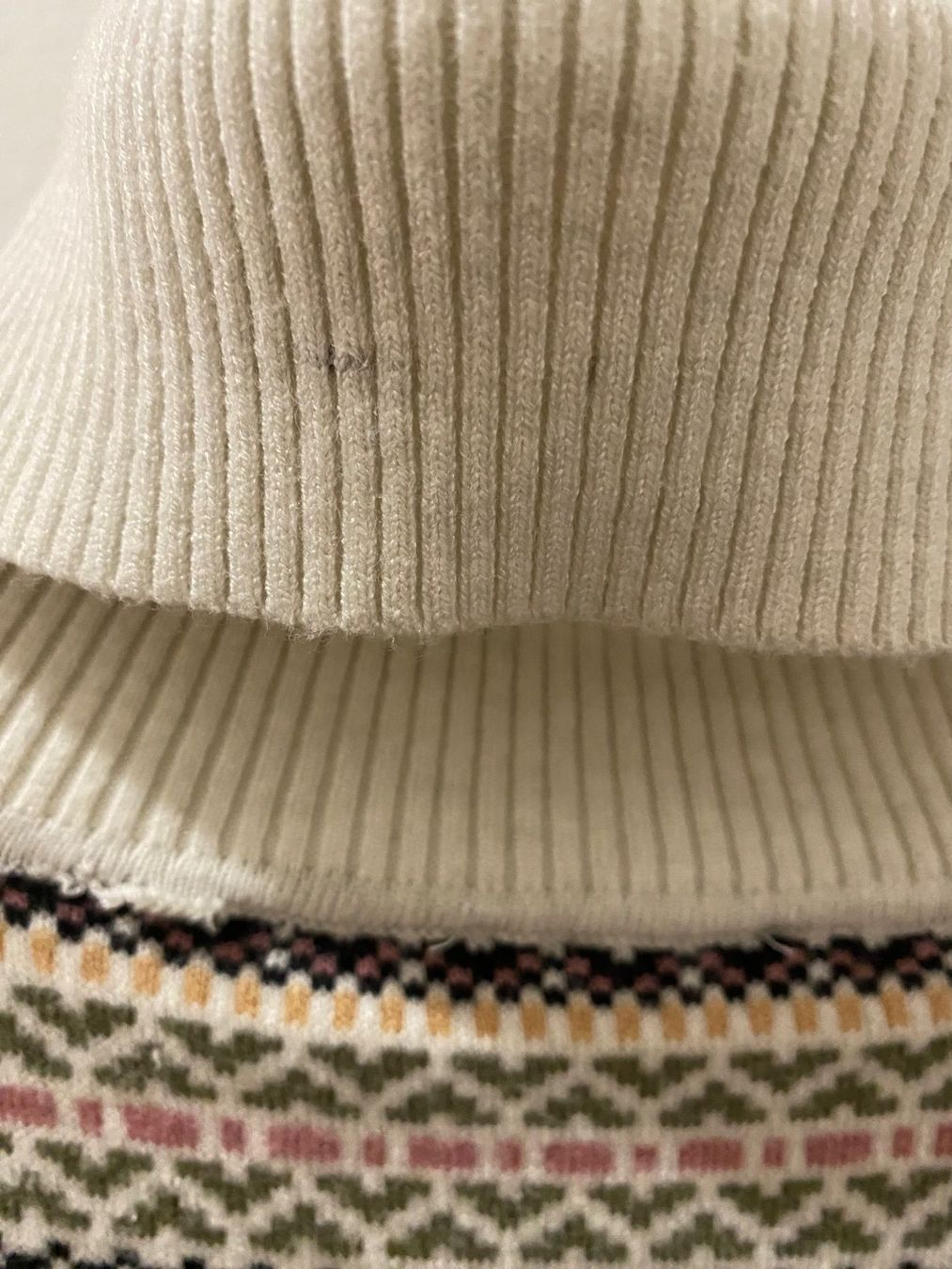 Maglioni & Felpe: Pullover mit Rollkragen weiss & farbig Gr. 42 – Usato da Pratteln venduto da a23_j2gs 5