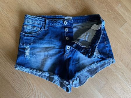 Jeans Shorts Damen, Gr.38, NEU
