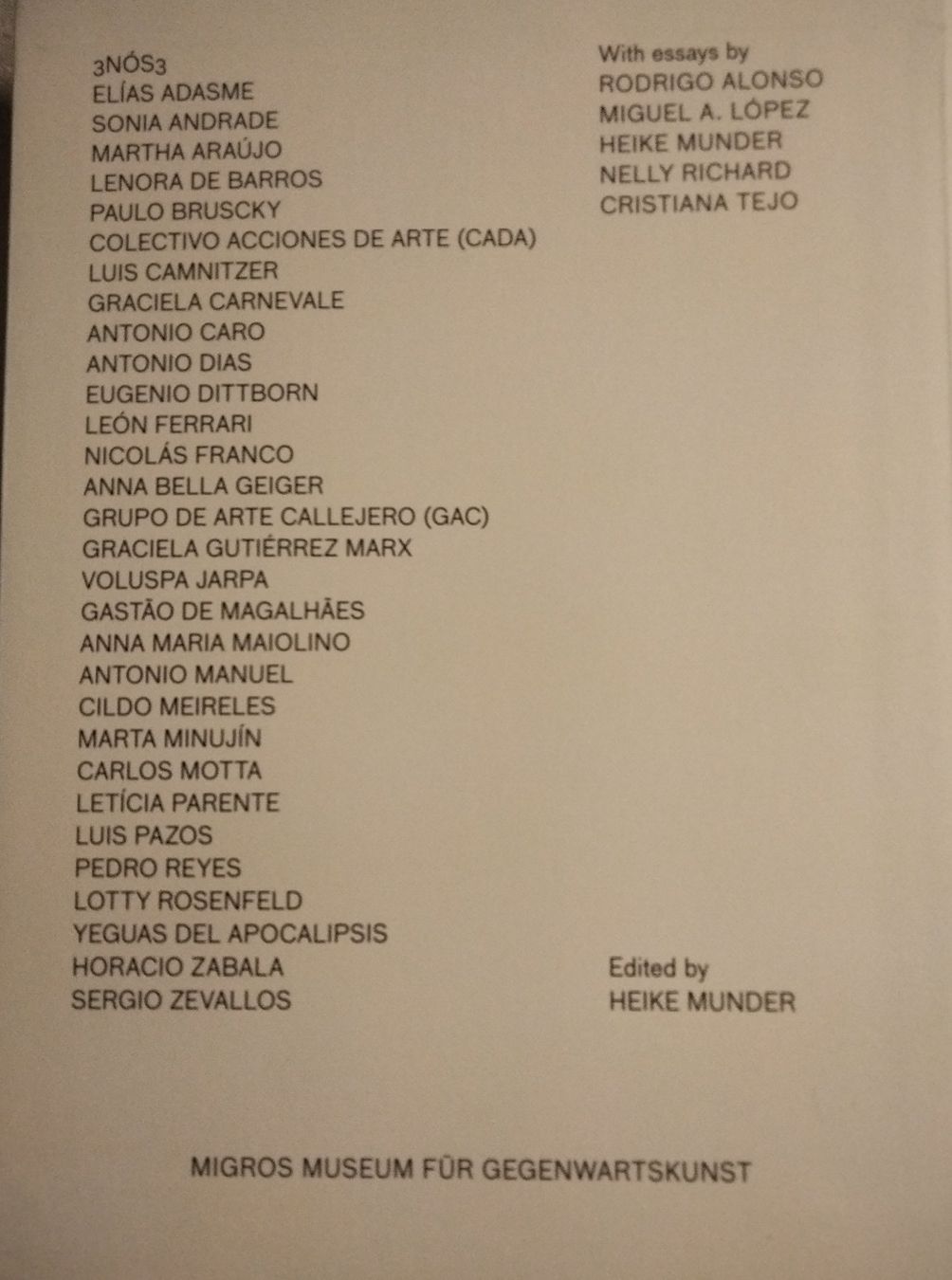 Livres: Resistance Performed - Kunstbuch Lateinamerika – D'occasion à Niederglatt ZH par Siegfried67 1
