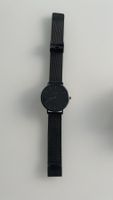Cluse Uhr schwarz