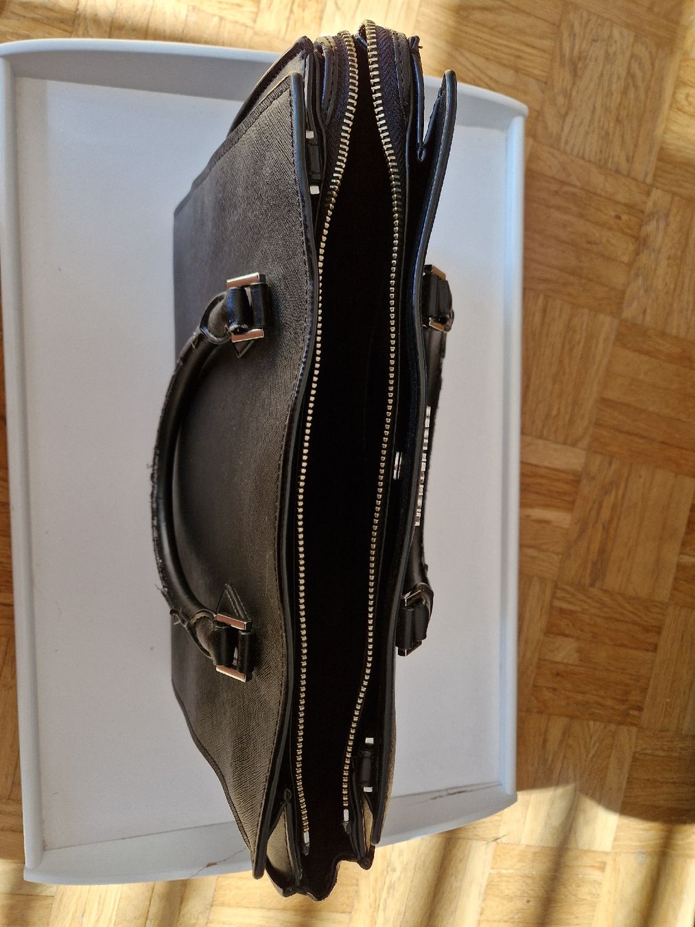 Borse da donna: Tasche Michael Kors schwarz – Usato da Basel venduto da Laura0133 4