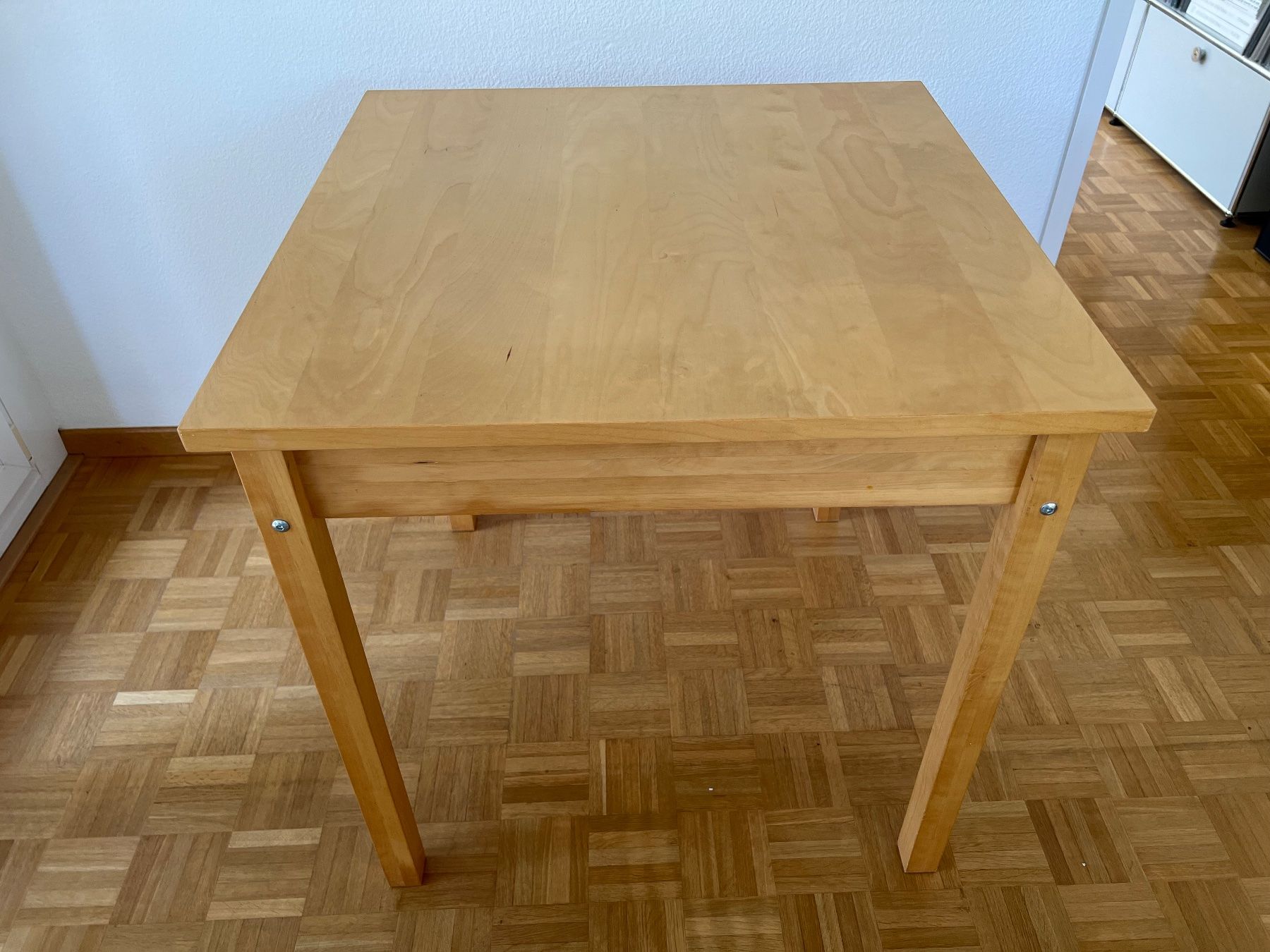 Ikea Tavoli: Tisch quadratisch 75x75 – Usato da Brugg AG venduto da ako_d6rv 3