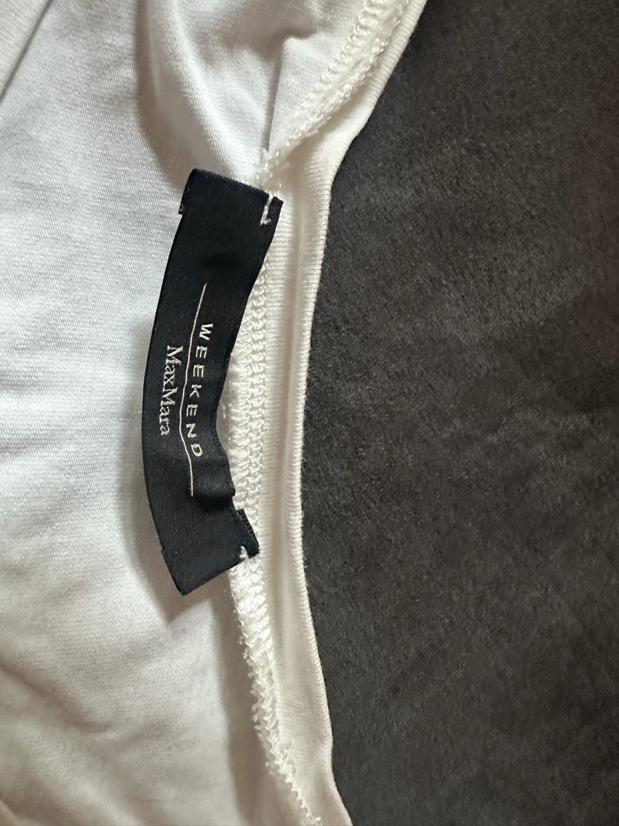 Max Mara T-shirt: Max Mara Weekend Shirt – Usato da Zürich venduto da Michael-Berger 2
