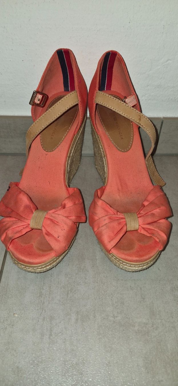 Tommy Hilfiger Scarpe da donna: Absatzschuhe Hilfiger – Usato da Zell ZH venduto da Eva-Jana 1
