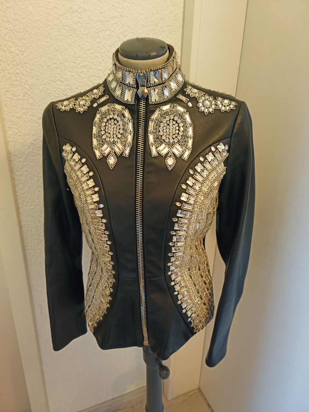 Philipp Plein Giacche: Philipp Plein Lederjacke Grösse S mit Swarovsky – Usato da Winterthur venduto da style-and-design.zrh 1
