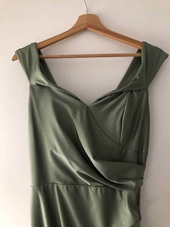 Robes: Abendkleid – D'occasion à Freienwil par tan_8ydy 2