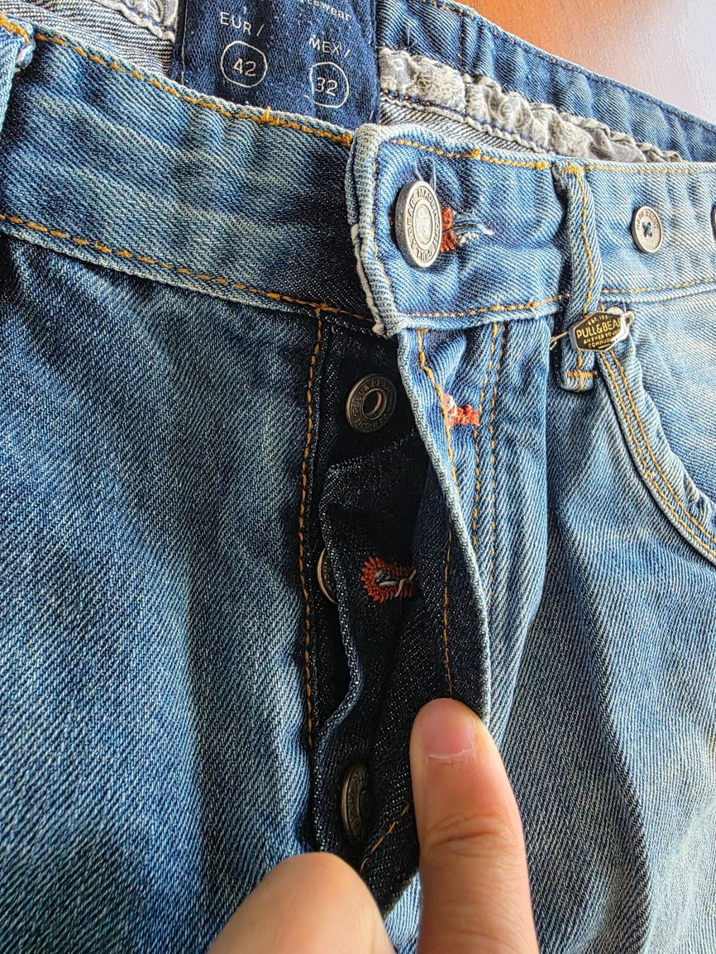 Jeans: Jeans Short Pull&Bear Unisex Blau Grösse 42 Baumwolle. – Usato da Zürich venduto da Leica.C89 2