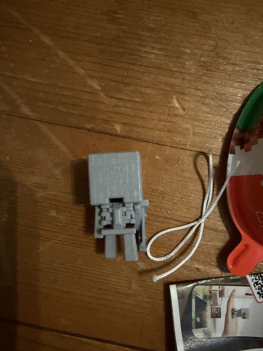 Figurines: Minecraft, Squelette, Kinder Joy  – Neuf avec emballage d'origine à Rochefort par ise_c7lc 3