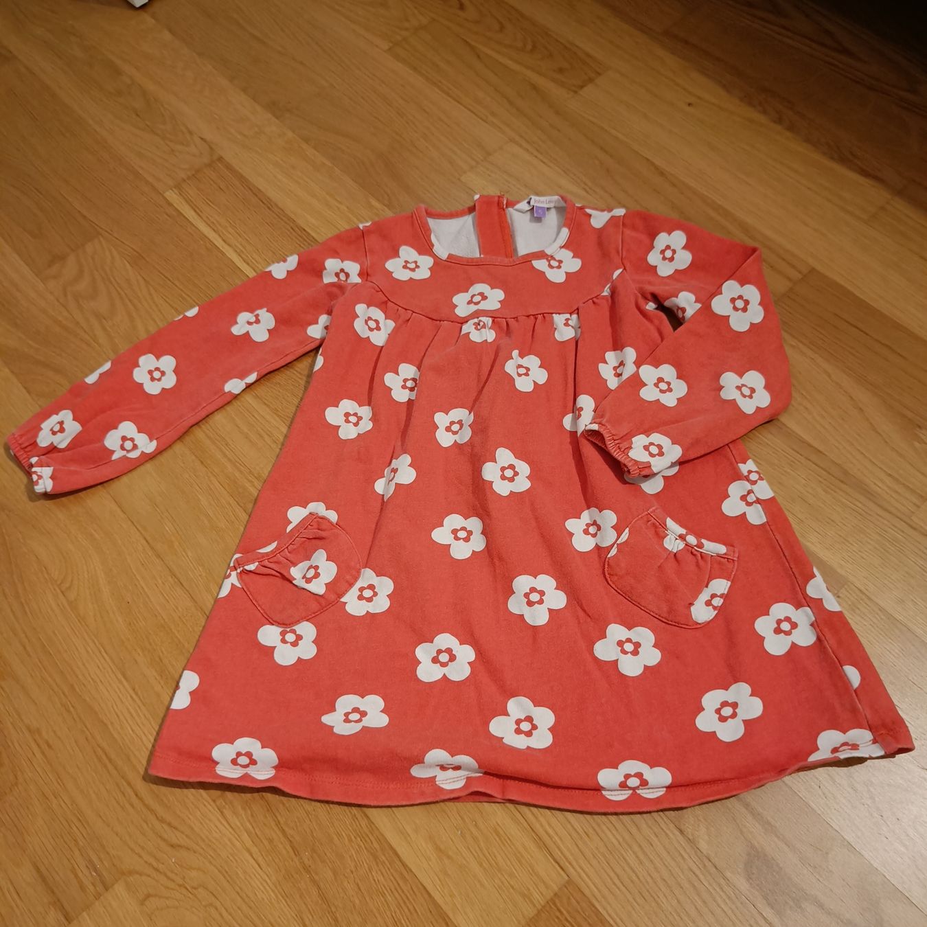 Vestiti & Gonne: Freizeitkleid Grösse 110 – Usato da Jaberg venduto da urig17.