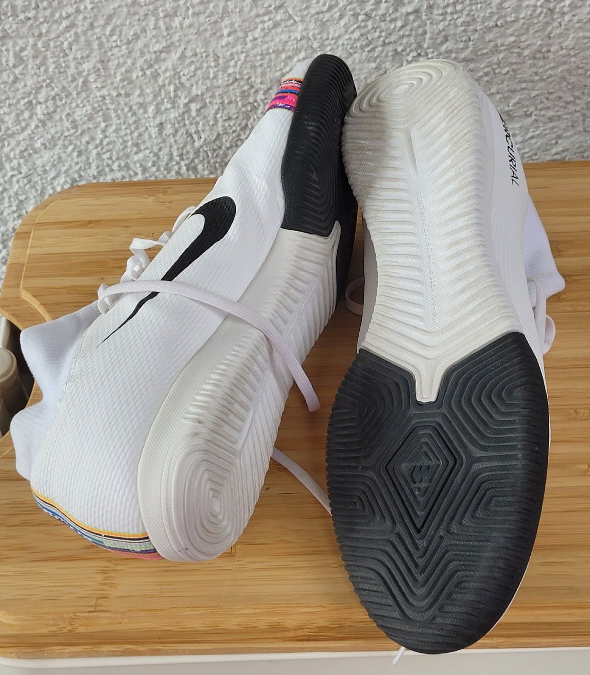 Nike Scarpe da uomo: Nike Fussballschuhe Grösse 46 – Usato da Buttikon SZ venduto da Renco 3