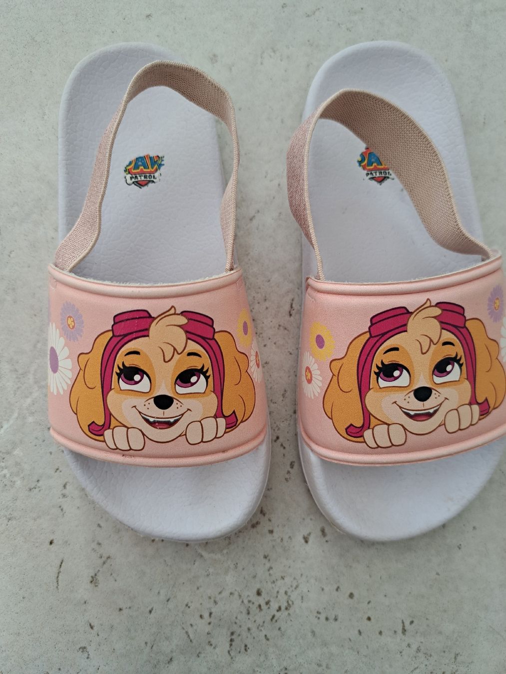 Scarpe per ragazze: Badeschlappen, Gr. 28 – Usato da Seuzach venduto da nadine.baur84