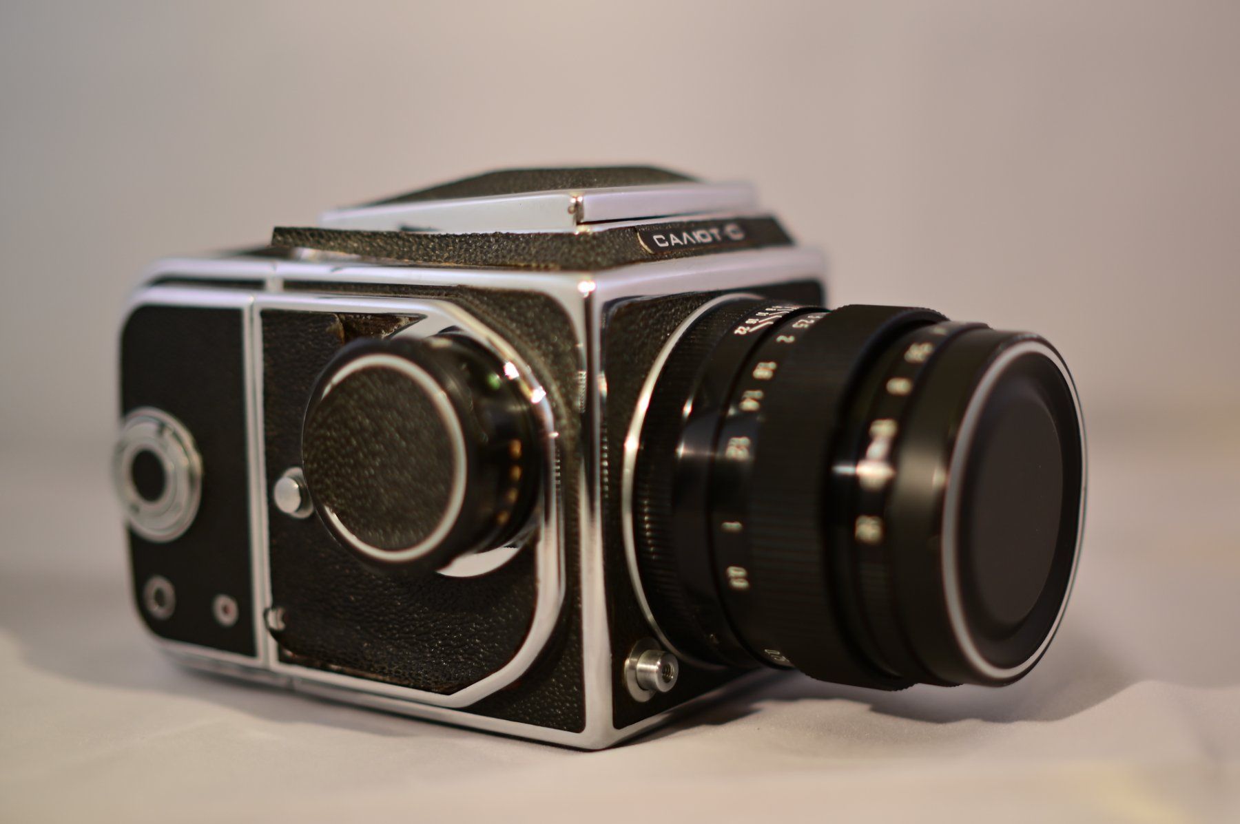 Appareil photo: Saljut-S mit 90 + 30mm Objektiv – D'occasion à Uster par Stoessda