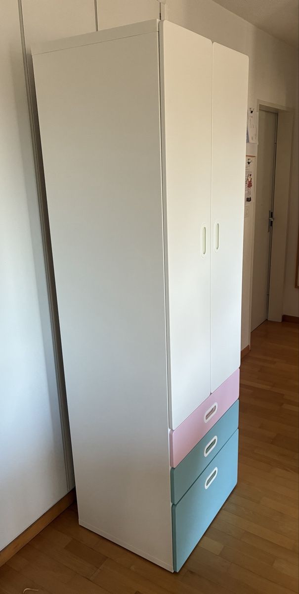 Armadi: Kinderkleiderschrank (IKEA) mit 3 Schubladen – Usato da Dübendorf venduto da julewolke 1