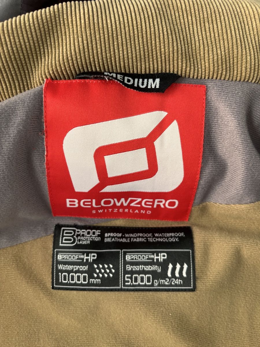 Completi, tute sportive e funzionali: 🏂 Below Zero Set (M) + Burton Handschuhe + Pullis! – Usato da Hendschiken venduto da Urania 9