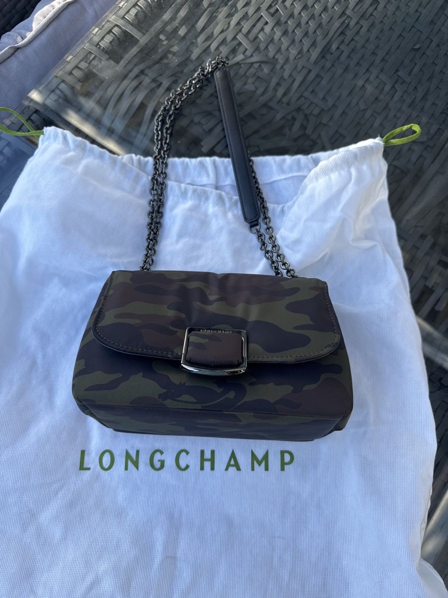 Longchamp Taschen für Damen: Longchamp Umhängetasche Neu  (S) – Neu und originalverpackt aus Vezia von sidu03 1