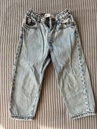 Zara Baby Jeans, Grösse 92, Top Zustand für den Frühling!