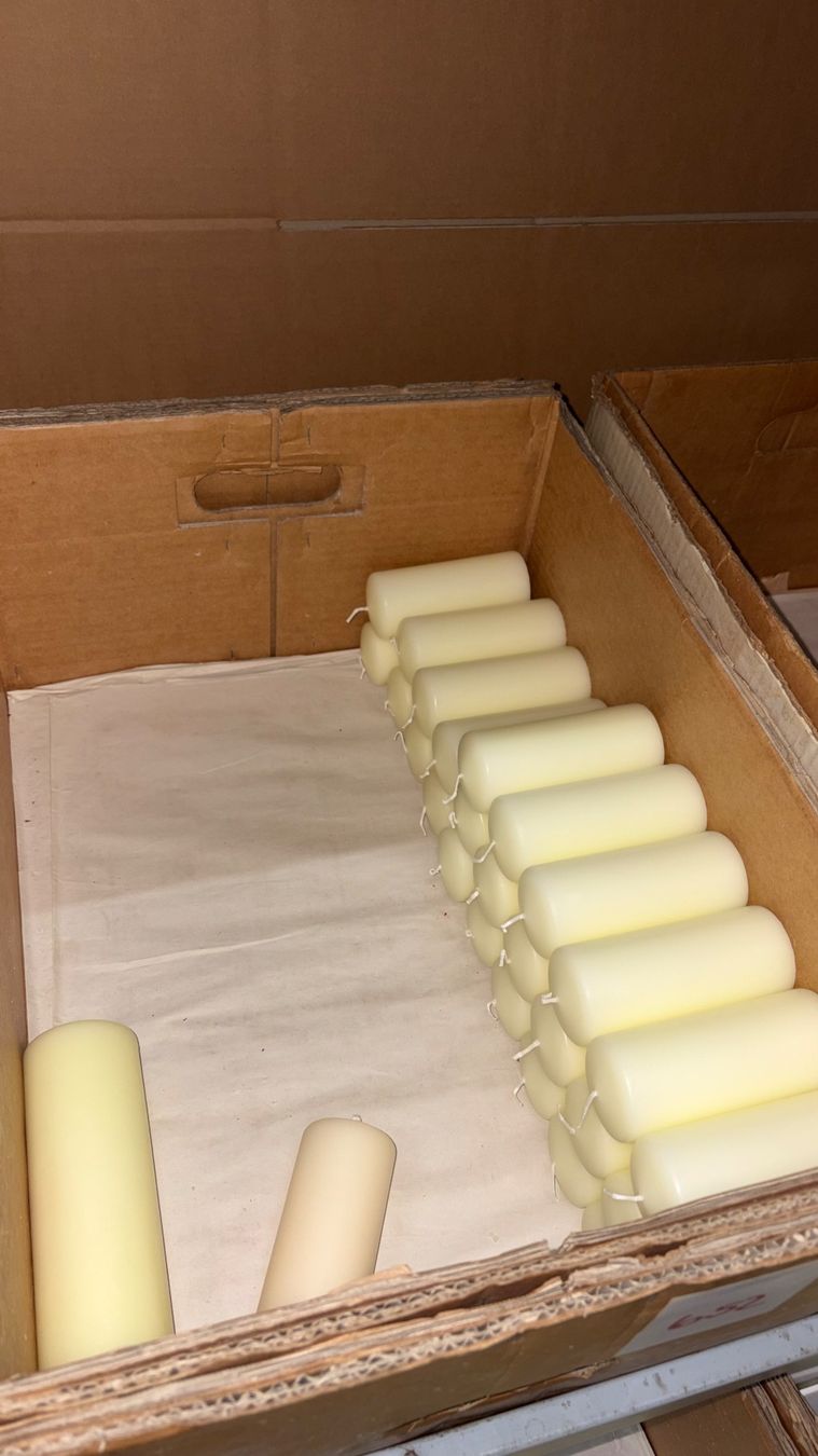 Kerzen: 652 Posten Kerzen aus Liquidation – Neu (gemäss Beschreibung) aus Derendingen von Meisterstuecke 2