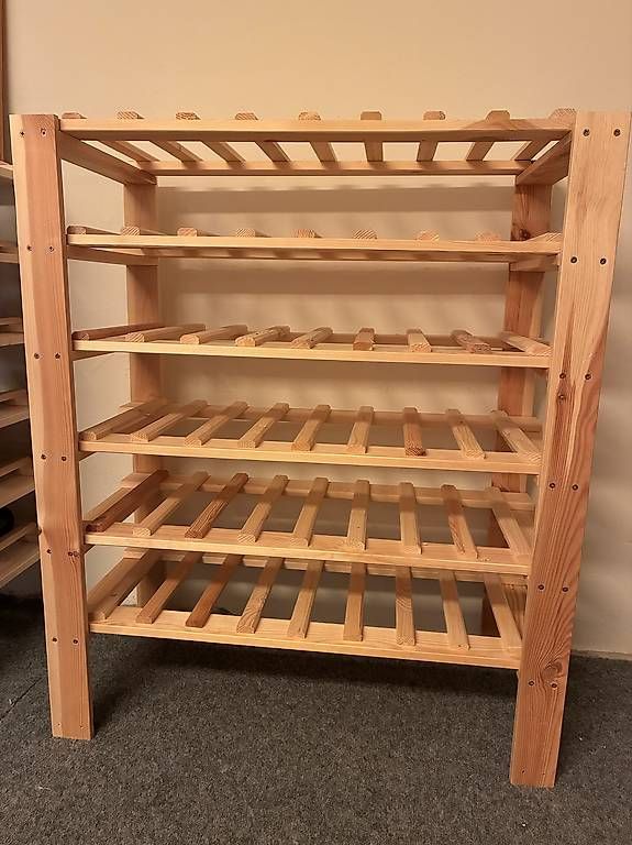 Regale: Weinregal Holz – Gebraucht aus Langenthal von Metalluke