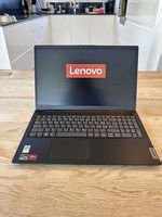 Lenovo V15 G4 ABP Ryzen 7 / 16 Go RAM / Windows 11