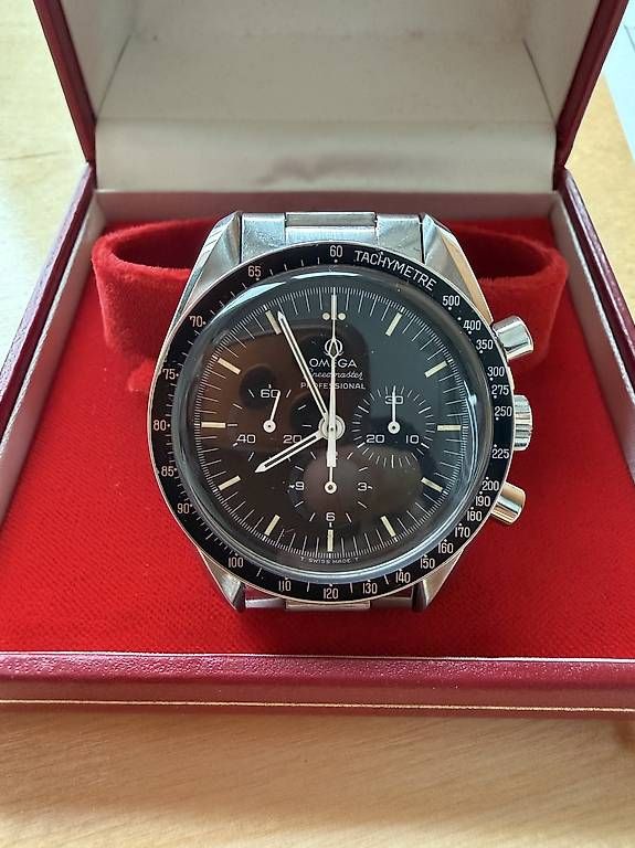 Omega Orologi: Omega Speedmaster Moonwatch ab Service – Usato da Zürich venduto da timeio-swapwatch