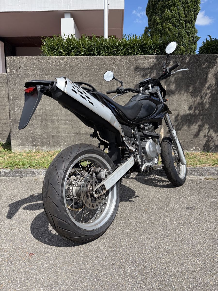Beta Strada: Beta M4 Supermoto – Usato da Däniken SO venduto da km87 2