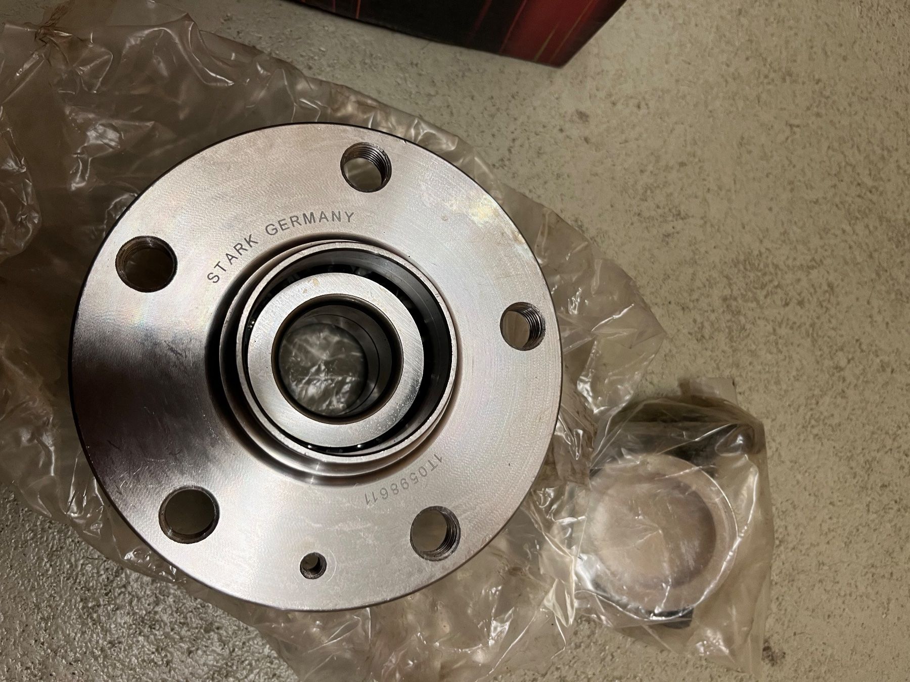 Alle Autoersatzteile: Stark Radlagersatz - SKWB-0180004 - Neu – Neu (gemäss Beschreibung) aus Bischofszell von VolvoT5 2