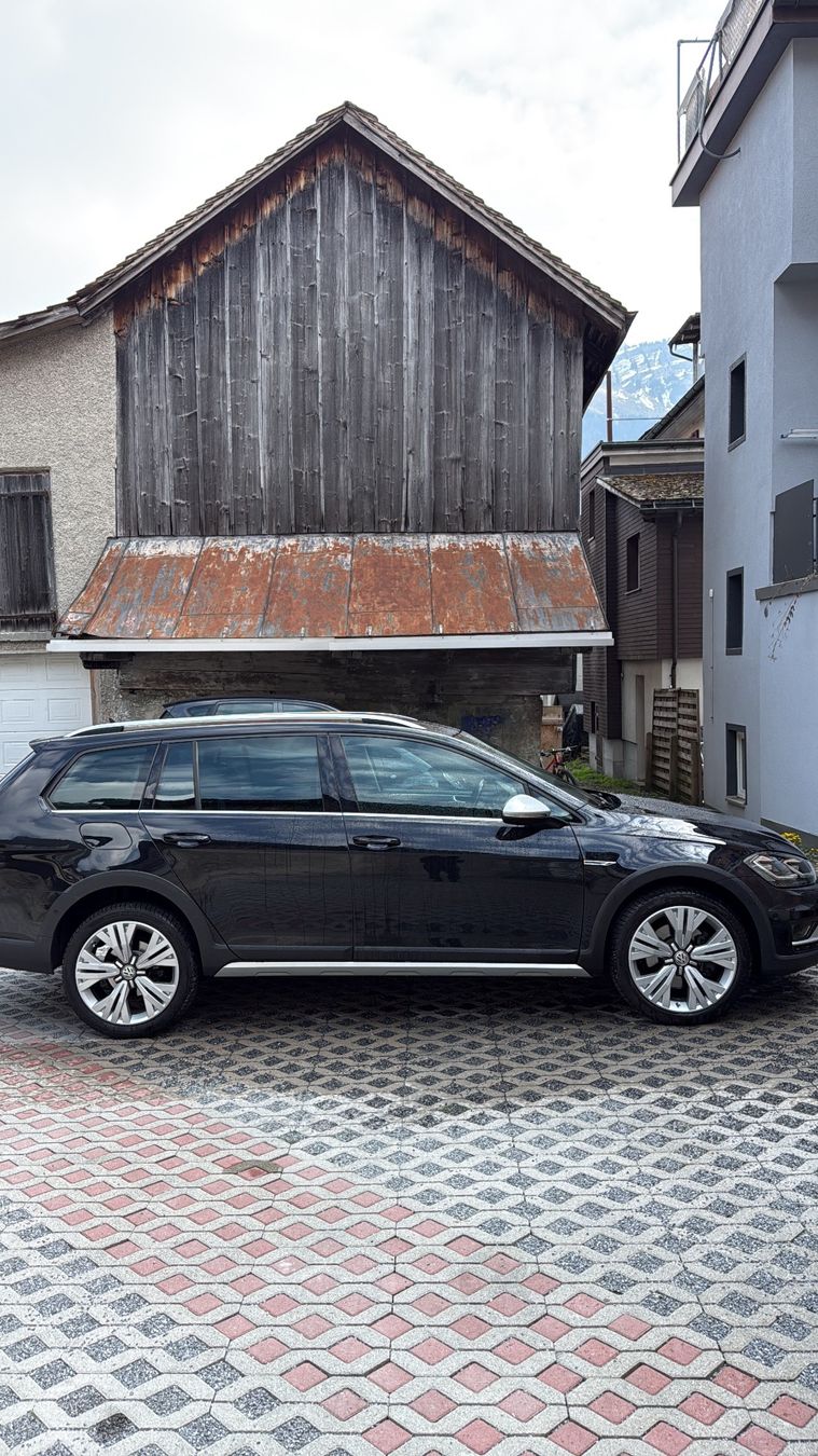 VW Automobili: VW Golf Variant alltrack 2.0 TDI – Usato da Näfels venduto da ste_xmg7 4