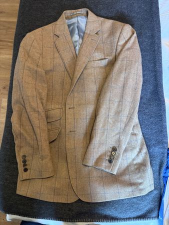 Thyrwitt Jacket London