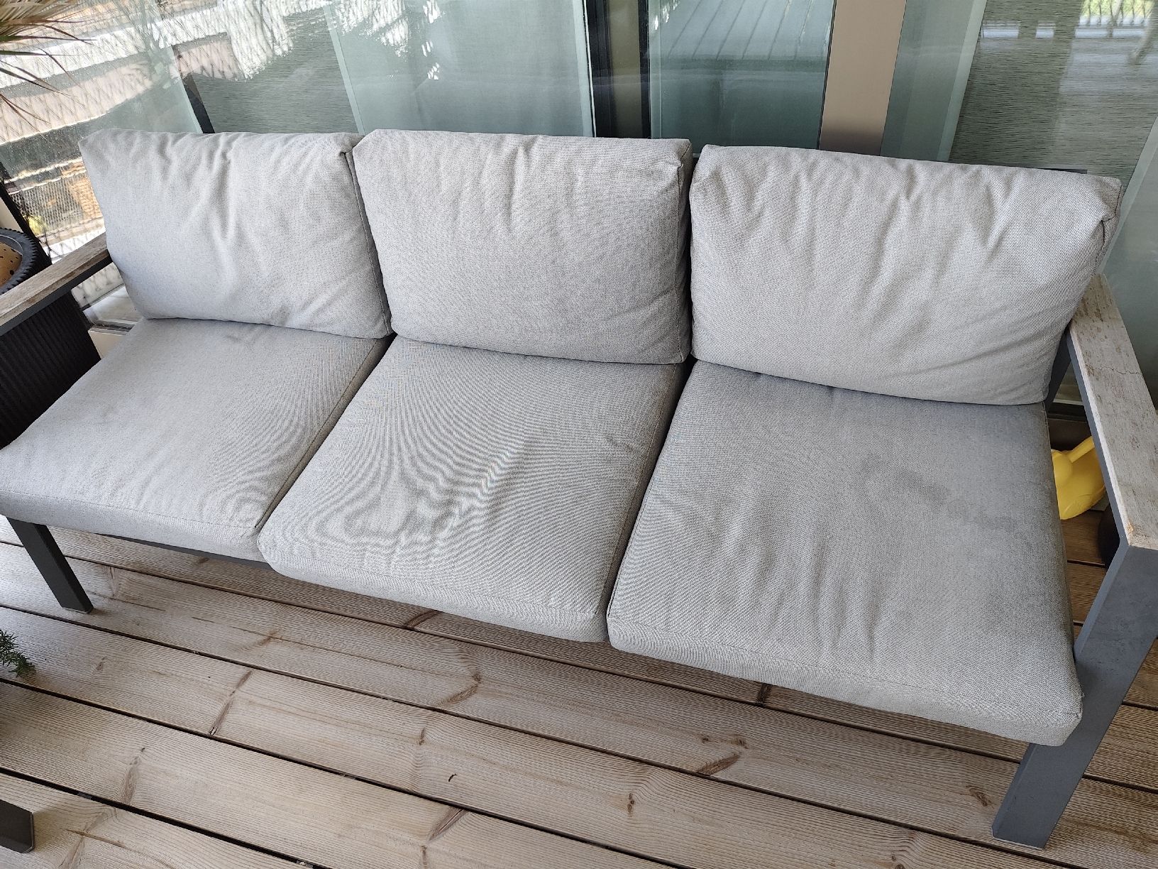Livique Set di tavolo e panche: Lounge  – Usato da Frick venduto da crisi88 2