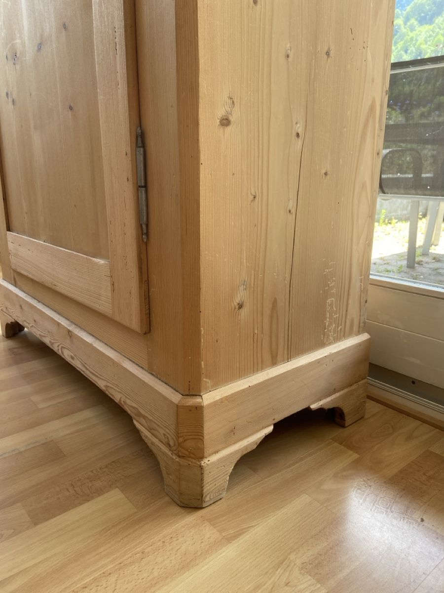 Armadi: Antiker Schrank Landhausstil – Usato da Mols venduto da Dero21 2