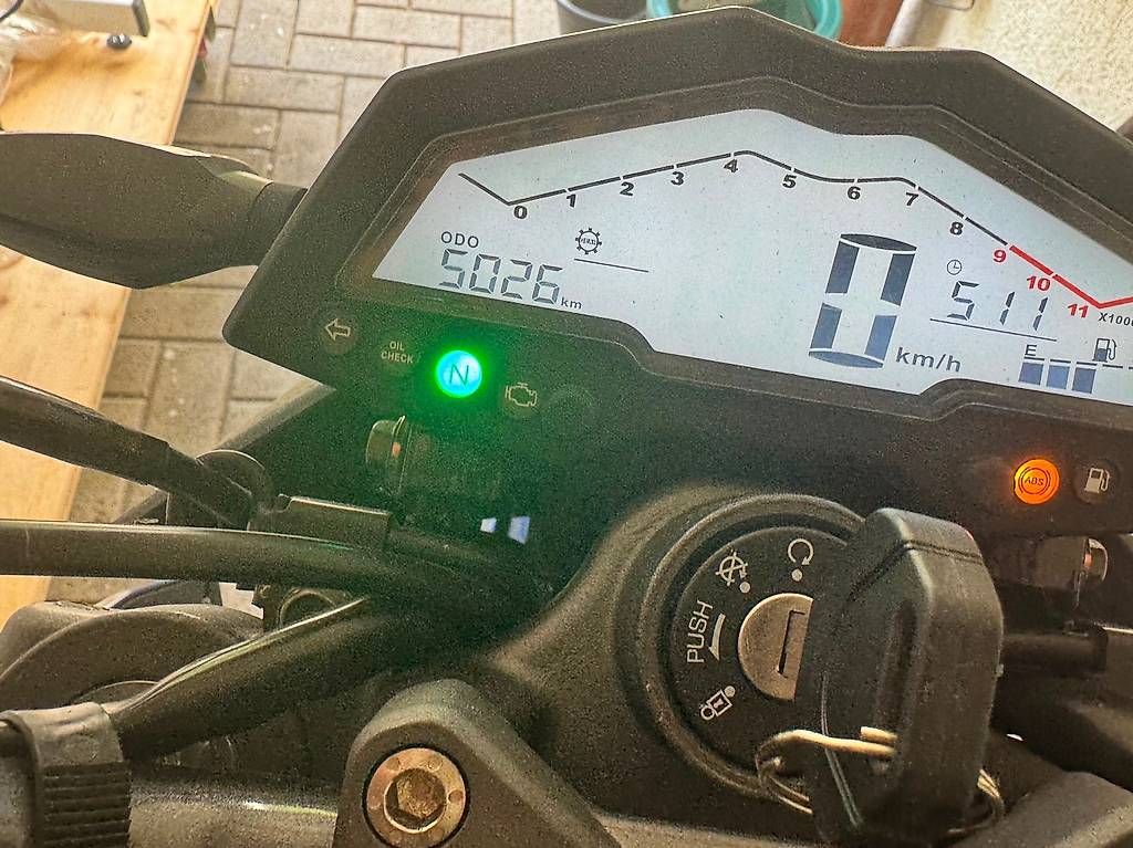 Sym Strada: SYM NH-X 125 TOP ANGEBOT MFK bis 09.28 – Usato da Böttstein venduto da GUINNESS-PUB 3