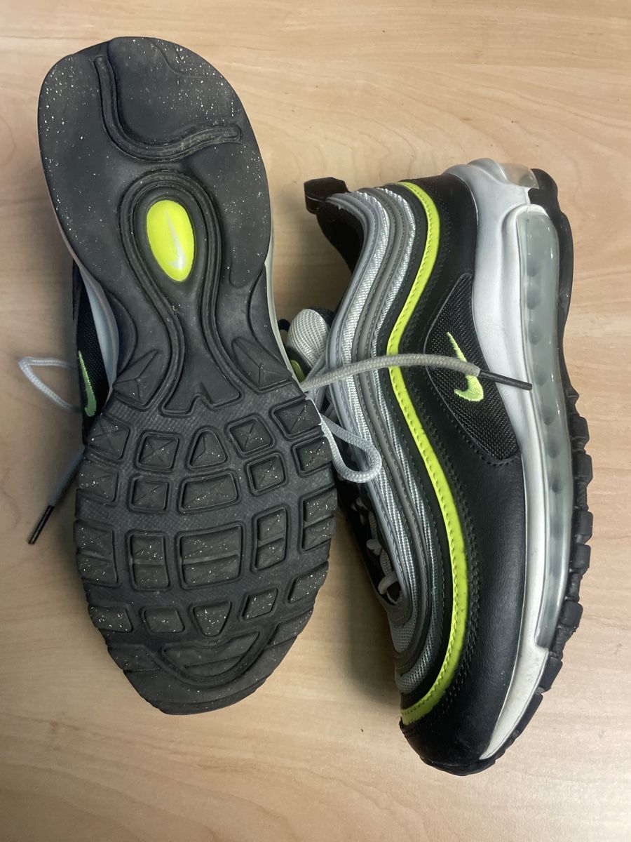 Nike Scarpe per ragazzi: Nike Air Max 97 Gr. 39Turnschuhe Schuhe Sneaker – Nuovo (secondo la descrizione) da Obergerlafingen venduto da cabo4 2