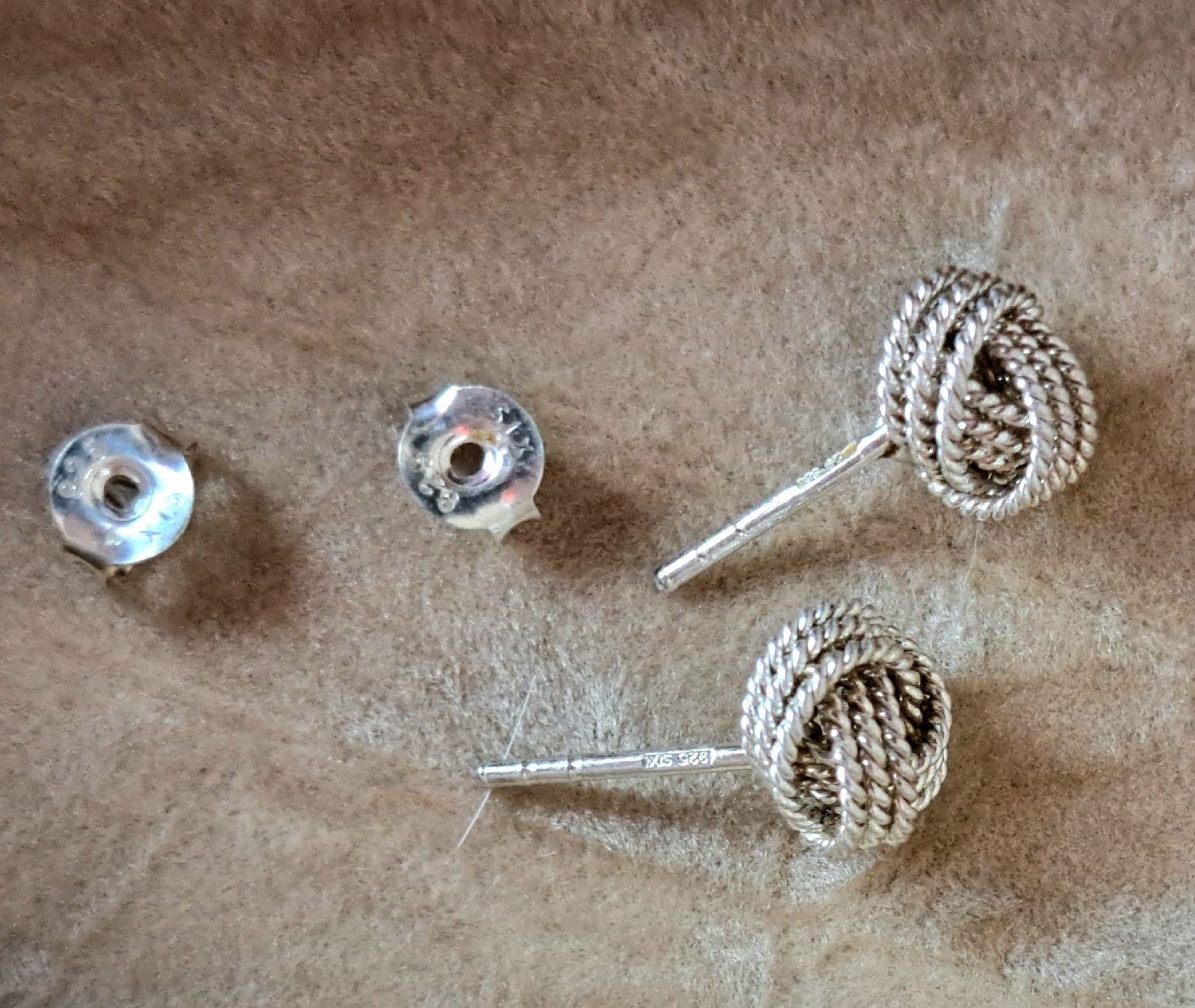 Orecchini pendenti & Orecchini a lobo: Argent 925 clous d´oreilles "SIX" vintage – Usato da Hauterive NE venduto da ali_vintage 1