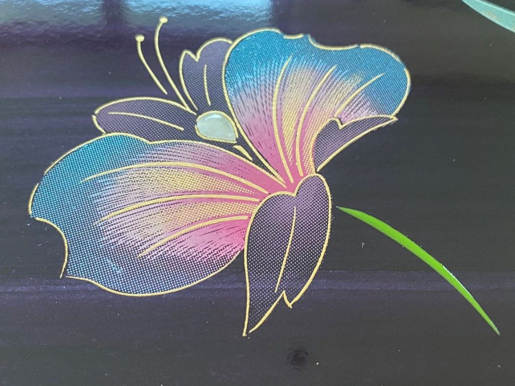 Piatti di portata: Japan Serviertablett mit Orchideendekor und Blattgold – Nuovo e nell'imballaggio originale da Aarau venduto da chicochicomama 2