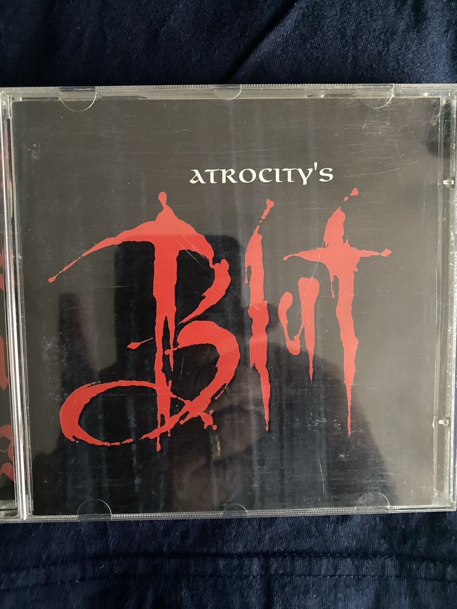 CDs: Atrocity s - Blut – Gebraucht aus Thayngen von doncorvetto