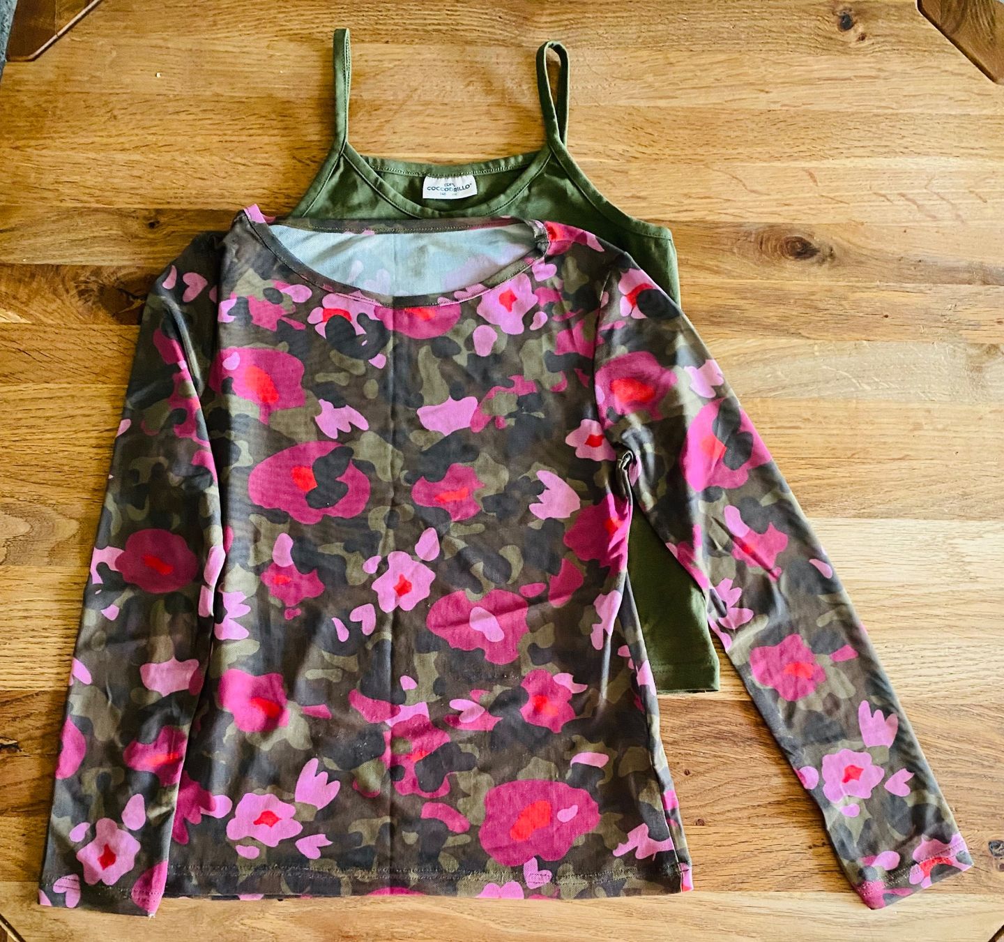 Maglioni & Felpe: Mädchen-LangarmShirt 2in1, 146cm, Baumwolle, BRIEF – Usato da Bassersdorf venduto da jgo_9mfk