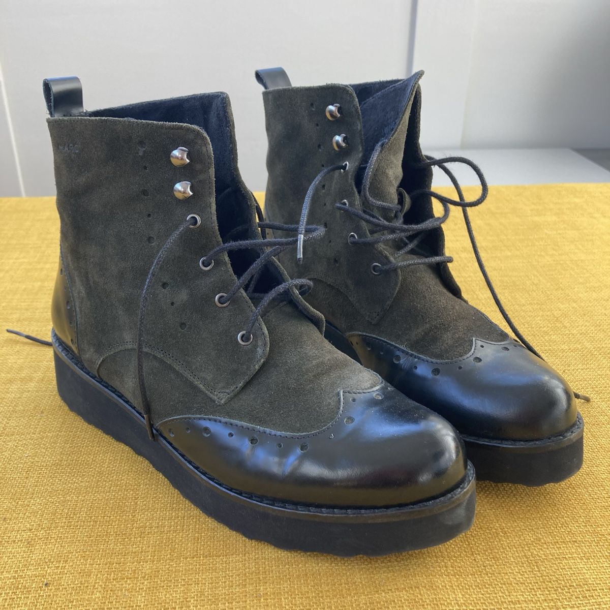 Scarpe da donna: Lederschuhe / MARC / 39 – Usato da Bern venduto da Marina_K