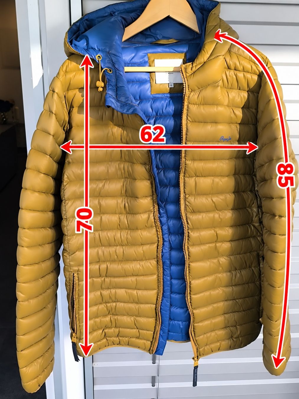 Pepe Jeans Giacche: Jacke Peppe Jeans  – Nuovo (secondo la descrizione) da Oftringen venduto da Lejaleja