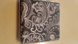 Weniger Rachen? Zigaretten Etui -schwarz weiss  Innenleben