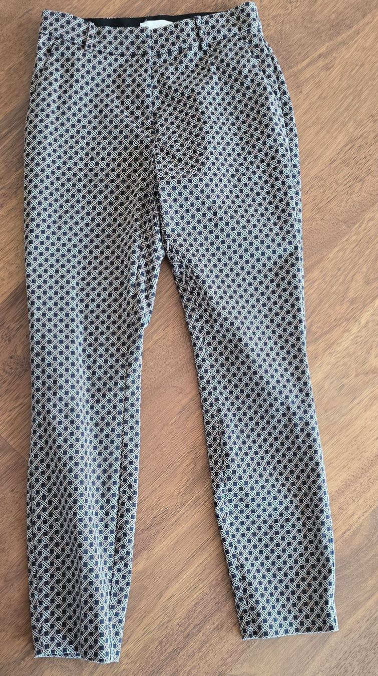 Kleiderpakete: Second Hand 10 Hosen Gr. 36/38 – Gebraucht aus Seuzach von Verano_2026 2