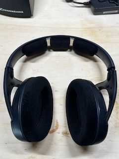 Sennheiser Cuffie: Sennheiser TV Kopfhörer Modell HDR127 – Usato da Allschwil venduto da Francesco_66 5
