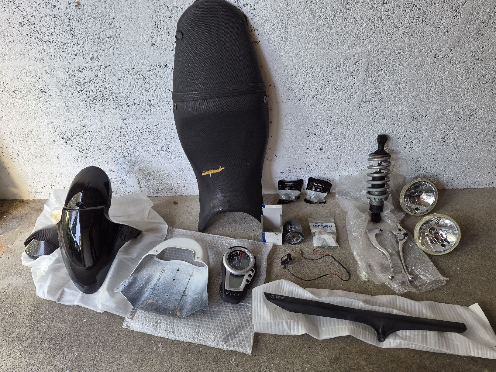 Triumph Strada: Triumph street triple 2008 – Difettoso da Blonay venduto da jul_fyq8 6