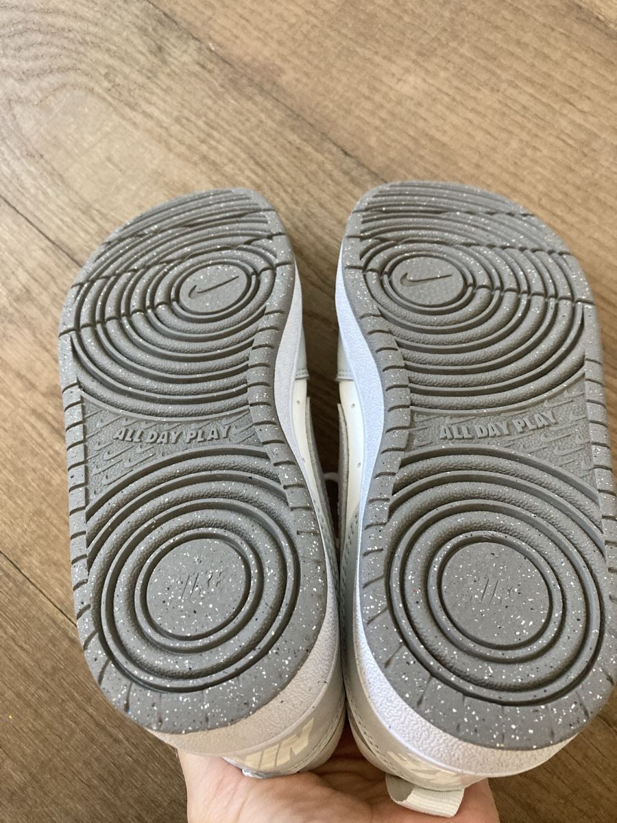 Nike Scarpe per ragazzi: Nike Turnschuh Gr. 36 – Usato da Uznach venduto da galadriel2009 1