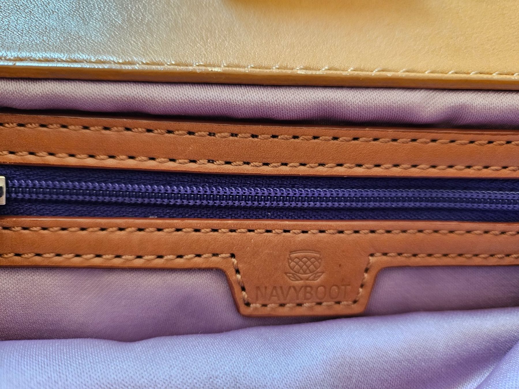 Navyboot Taschen für Damen: grosse braune Vintage Ledertasche von Navyboot – Gebraucht aus Bern von j-o 5
