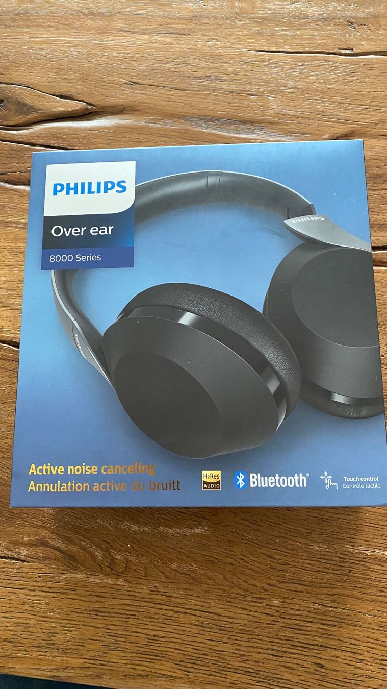 Philips Casques audio: Philips Kopfhörer 8000 Serie Over Ear Bluetooth ANC – D'occasion à Oberhasli par Kantenspringer 1
