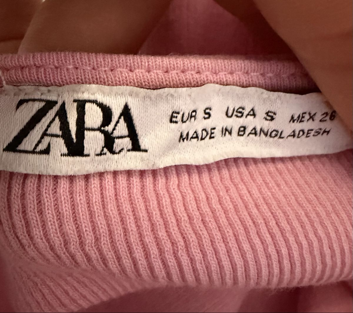Tops: Rosa Zara Crop-Top – Gebraucht aus Rorschach von Tara234 3