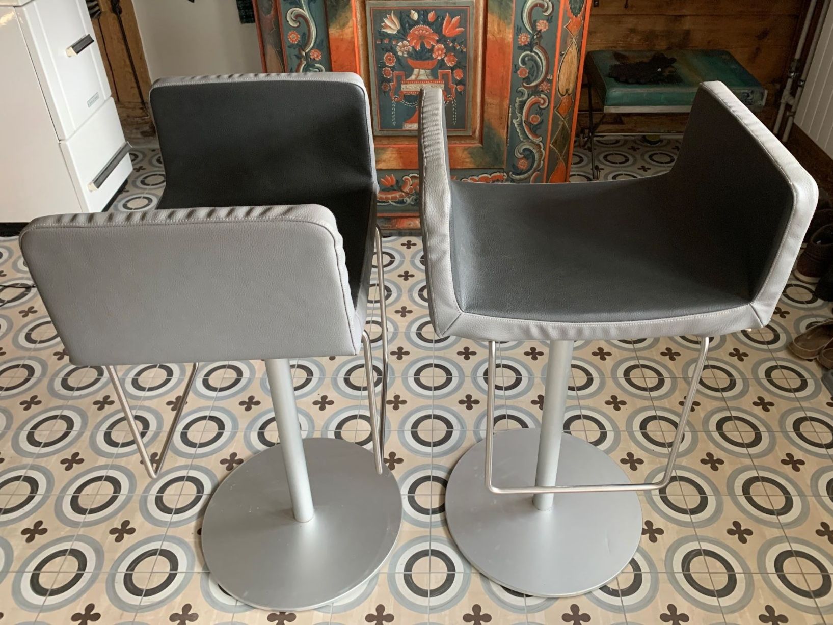 Seggioloni: 2er Set Barhocker / Hochstuhl / Barstuhl – Usato da Schönengrund venduto da nirkwerk