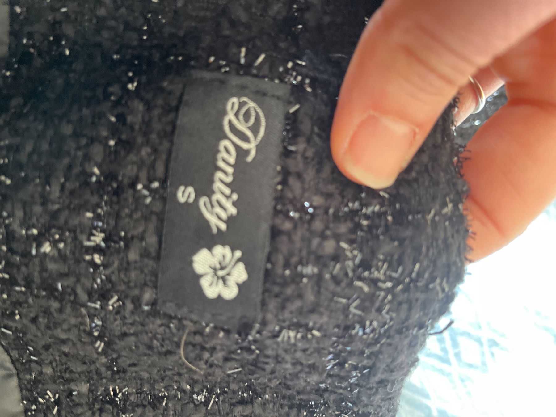 Giacche: Bouclé Jacke, schwarz/glitzer, S – Usato da Solothurn venduto da Bobesch08 9