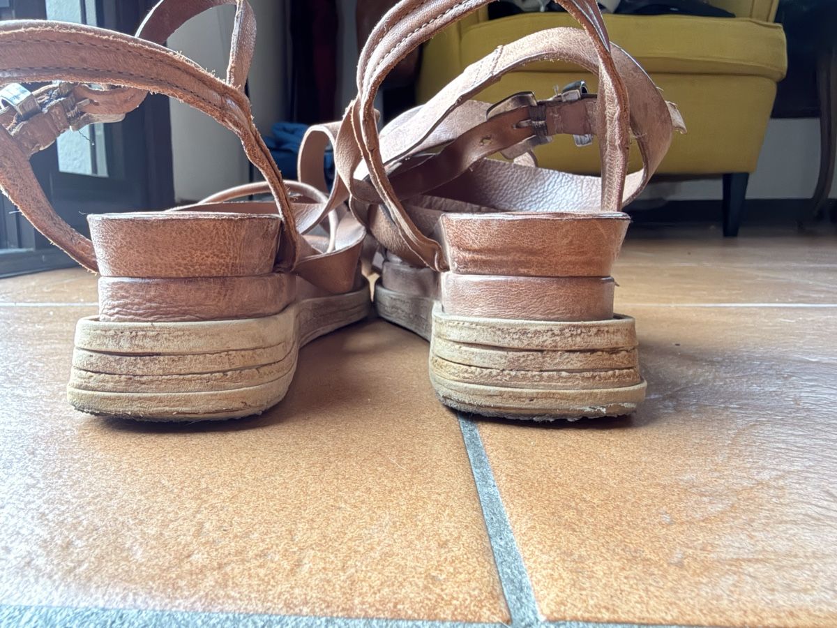 A.S.98 Chaussures femmes: A.S. 98 sandali num.38 – D'occasion à Bellinzona par bul_mvy5 2